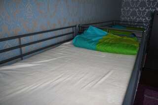 Хостелы Hostel Americana Нур-Султан Спальное место на двухъярусной кровати в общем номере для мужчин и женщин-2