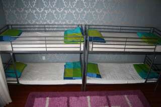 Хостелы Hostel Americana Нур-Султан Спальное место на двухъярусной кровати в общем номере для мужчин и женщин-4